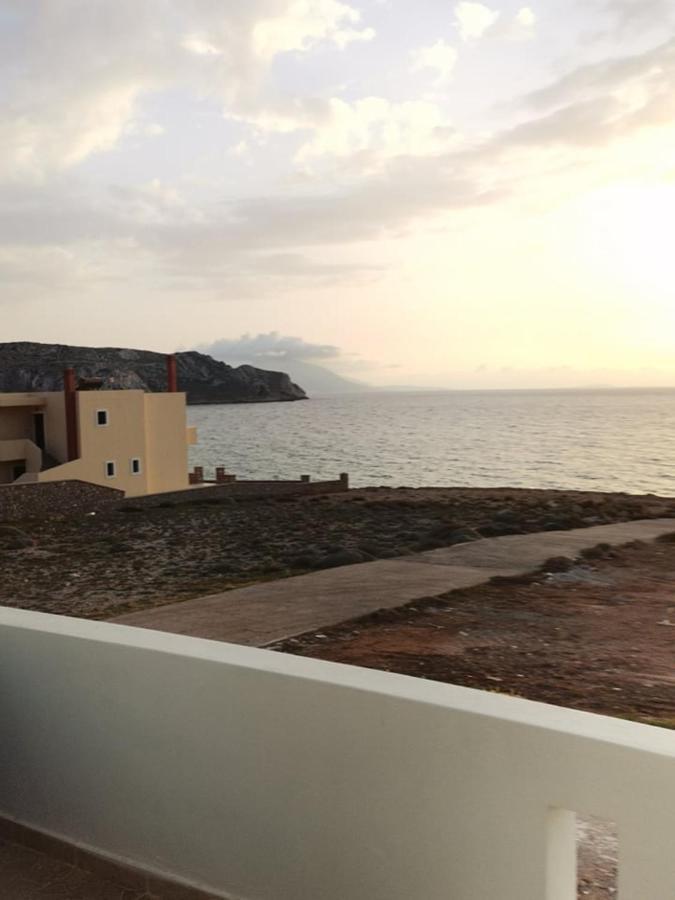 Arkasa Karpathos Seafront Paradisos Foiníkion Buitenkant foto